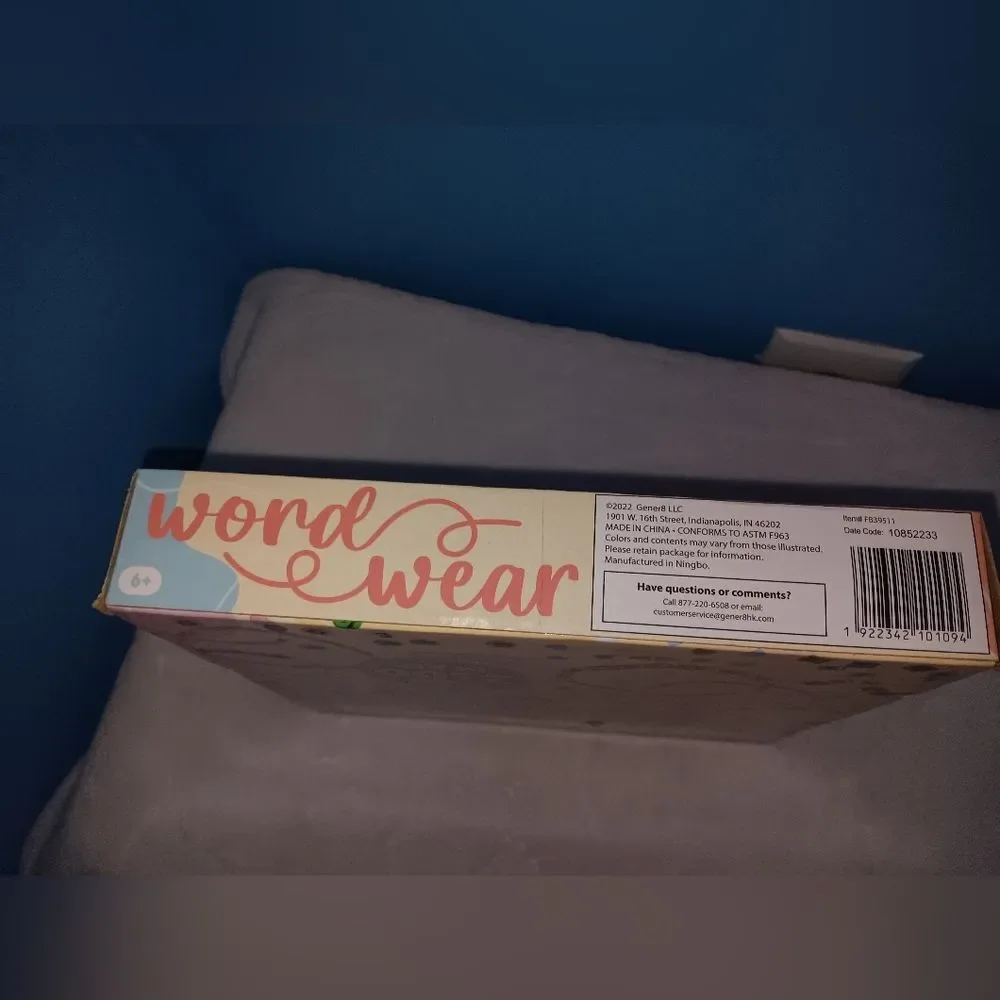 NWOT 2022 Gener8 LLC Word Wear 2300 Pc Beads Jewelry Making Kit